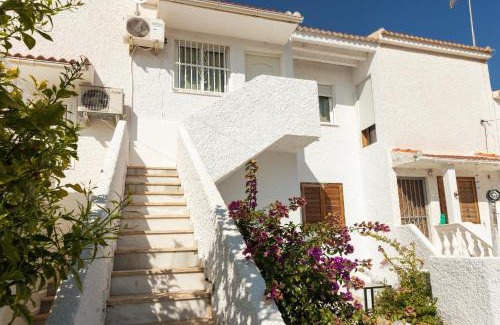 Torrevieja House | Bungalow cerca de la playa de La Mata