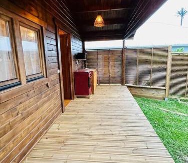 Petite-ÃŽle Ski Chalet | Bungalow cosy, tout confort