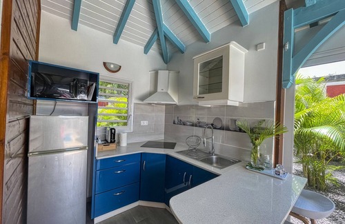 Anse-Bertrand House | Bungalow for rent GP-Anse Bertrand 2/3 P "Surettes Flowers"