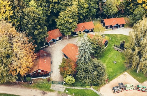 Neubrandenburg House | Bungalow Haus C1 - Schullandheim