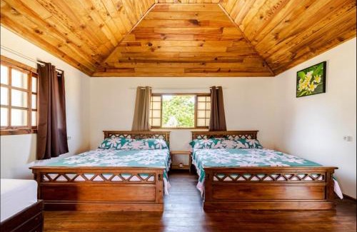 Moorea-Maiao House | Bungalow Hiana - vue lagon avec plage privée