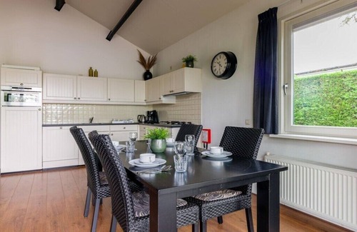 Onderdijk House | Bungalow in Wervershoof with 1 bedroom