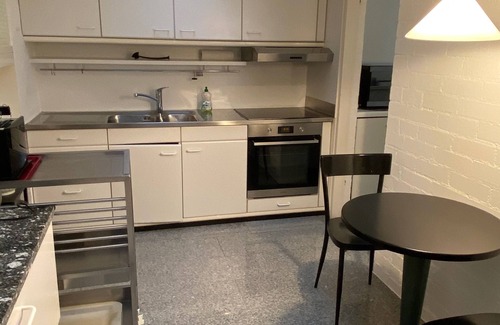 Grafenau House | Bungalow near Mercedes and American facilities.Quiet neighbourhood