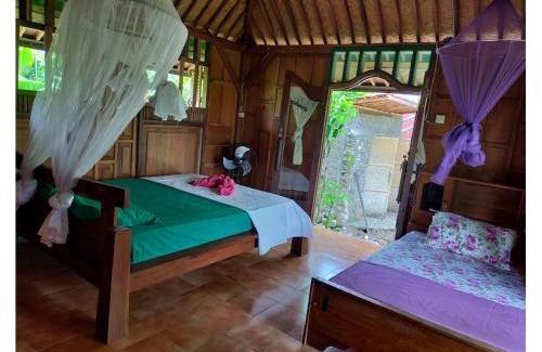 Medewi House | Bungalow T.homestay