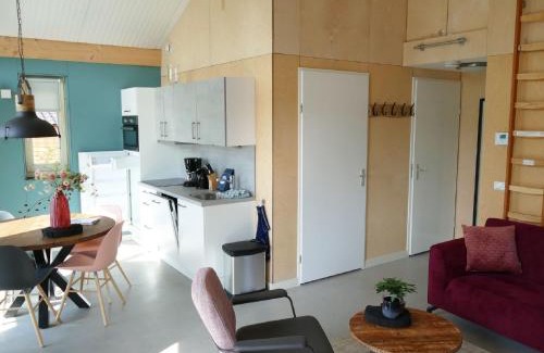 Akkrum House | Bungalow with a terrace near the Sneekermeer