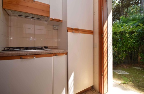 Bibione Pineda House | Bungalow with garden and air conditioning