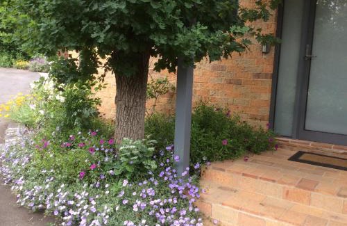 Croydon Villa | Bungunyah Apartments