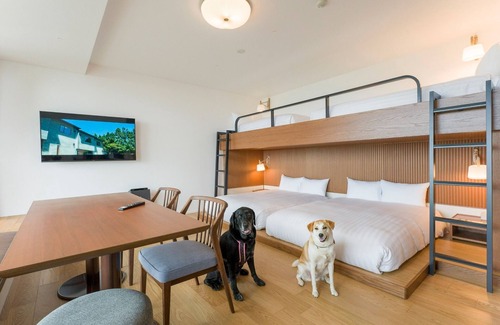 Atami Hotel | Bunk bed RoomDog fliendly1offsite parking lot/Atami Shizuoka