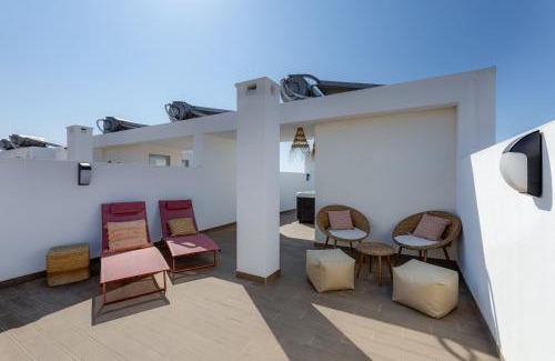 Burgau Apartment | Burgau Village and Sea