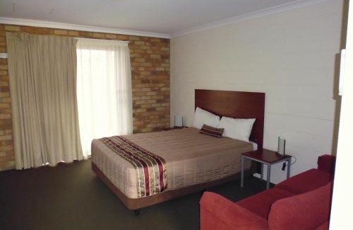 Kingaroy Hotel | Burke & Wills Motor Inn
