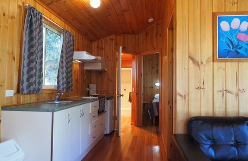 Ocean Vista Hotel | Burnie Ocean View Motel and Holiday Caravan Park