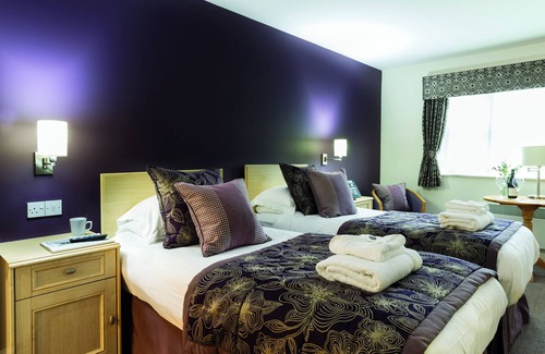 Thurnscoe Hotel | Burntwood Court Hotel