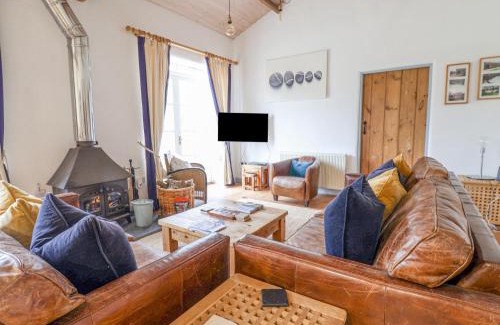 Ottery St Mary House | Burrows