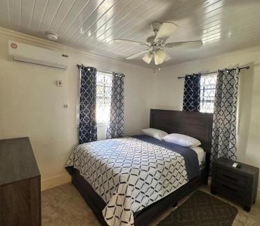 Georgetown Apartment | Business Suite 1A