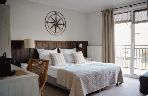 Stegna House | Busola House