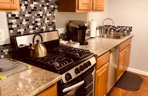 Grass Valley Cottage | Butler Cottage-In Grass Valley