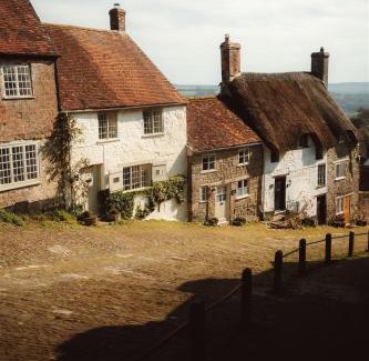 Shaftesbury House | Button Cottage on Gold Hill - Hovis Hill