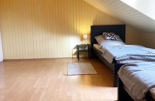 Feldstetten Apartment | BW28 4 room holiday apartment in Laichingen-Feldstetten with WiFi and TV
