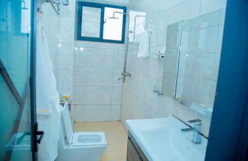 Kigoma Bed & Breakfast | BWAMI DUBAI HOTEL KASULU