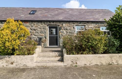Rhyd-y-clafdy House | Bwthyn yr Onnen Ash Cottage