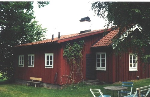 Lammhult Cottage | Byn med lugn, natur och sjöar, bastu