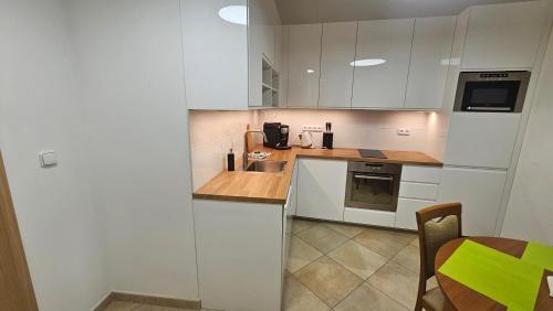 City Centre Apartment | byt 69m2 na Trzni kolonáde