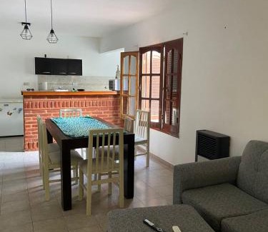 Colon Apartment | Cómodo departamento en Colón (B) con parrilla