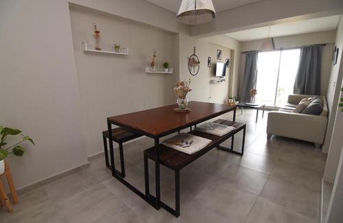 Province of Tucuman Apartment | Cómodo apt 2DR con hermosas vistas!