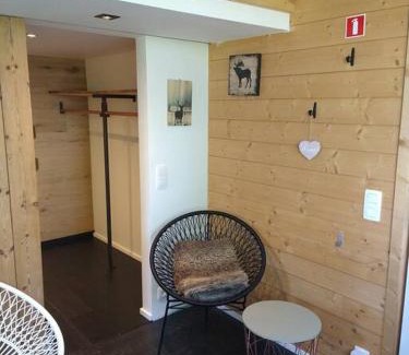 Dison Ski Chalet | Côté jardin