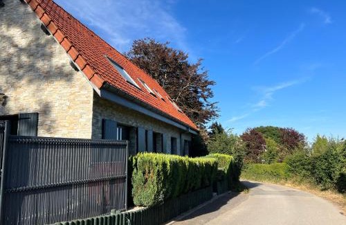 Bonningues-les-Calais House | Côte d’Opale -Maison chaleureuse «au bois dormant»
