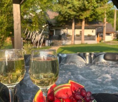 Firiza Villa | Căsuța cu doi brazi