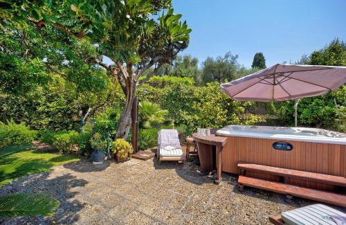 Oneglia Apartment | Ca dei Tati -Citr 1181 with Jacuzzi