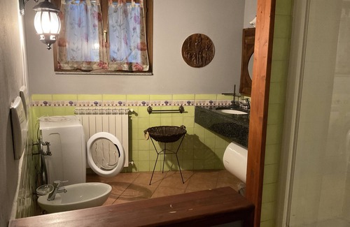 Vergiate Apartment | Ca' MATILDE APARTMENT IN THE GREEN