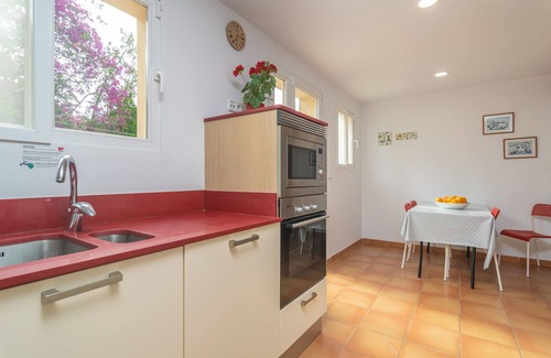 Soller Ski Chalet | Ca's Pobres - Three Bedroom Chalet, Sleeps 6