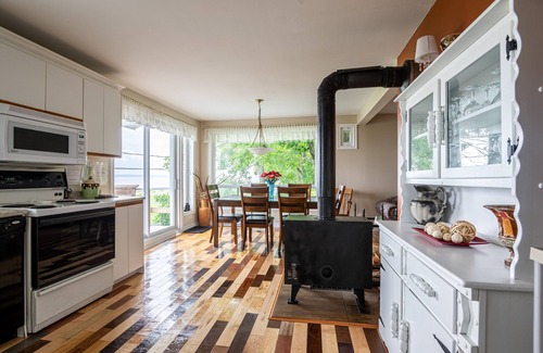 St-Francois-de-l'Ile-d'Orleans Ski Chalet | Chalet Danneau