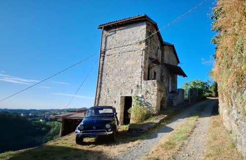 Casaleggio Boiro House | Ca' Vegia