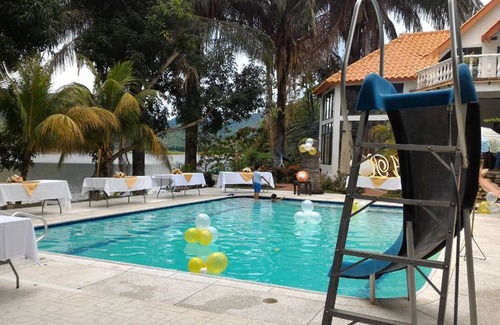 Prado Villa | Cabaña en Prado Tolima