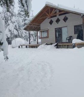 Curacautin House | Cabaña nieve, tinaja y vista al volcan