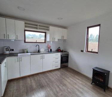 Pelluhue House | Cabaña Viaducto Vista al Mar, Curanipe