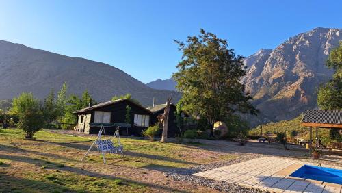 San Gabriel Cabin | Cabañas Emporio de la Meme
