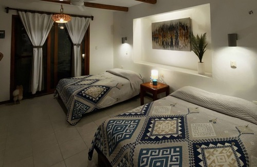 Isla Aguada Hotel | Cabañas Laguna