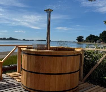 Maullin House | Cabañas y Tinajas Rio Quenuir