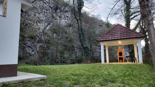 Suncuius House | Cabana 2 Râuri