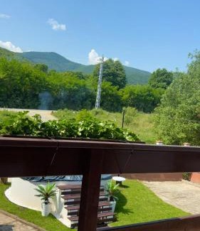Sadu Cabin | Cabana cu piscină ALLEGRIA - TOCILE , jud SIBIU