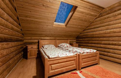 Malini Cabin | Cabana La Panţiru