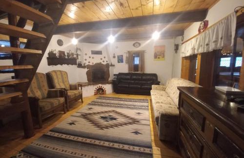Cavnic House | Cabana Logolda