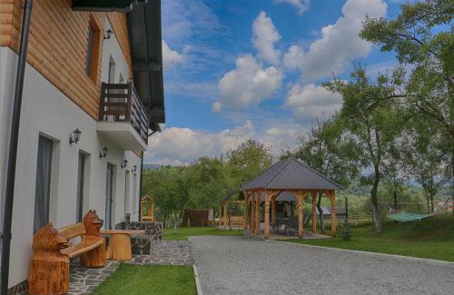 Moisei House | Cabana Maramures Landscape