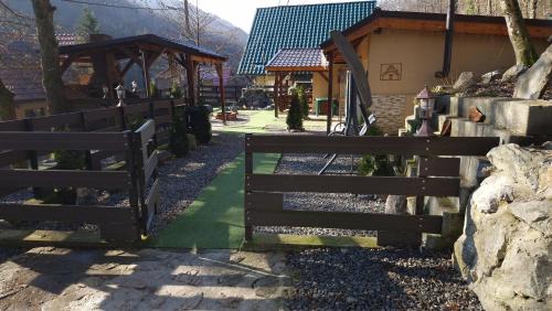Alesd House | Cabana Moroșanca-Peștiș