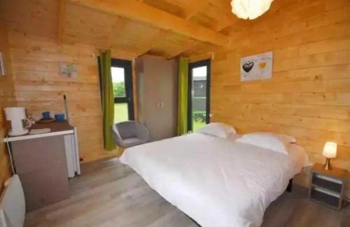 Chamberet House | Cabane 3 étoiles - Piscine - eececb