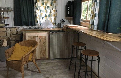 Chazelles Cabin | Cabane Atypique